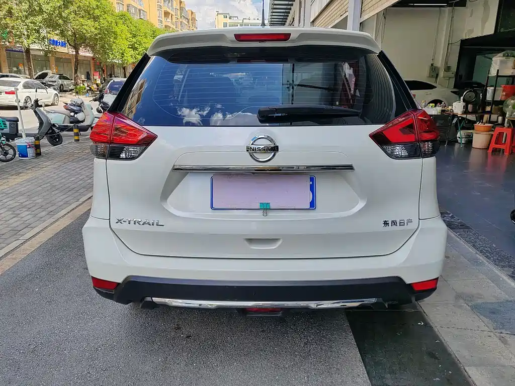Nissan X-Trail — миниатюра 5