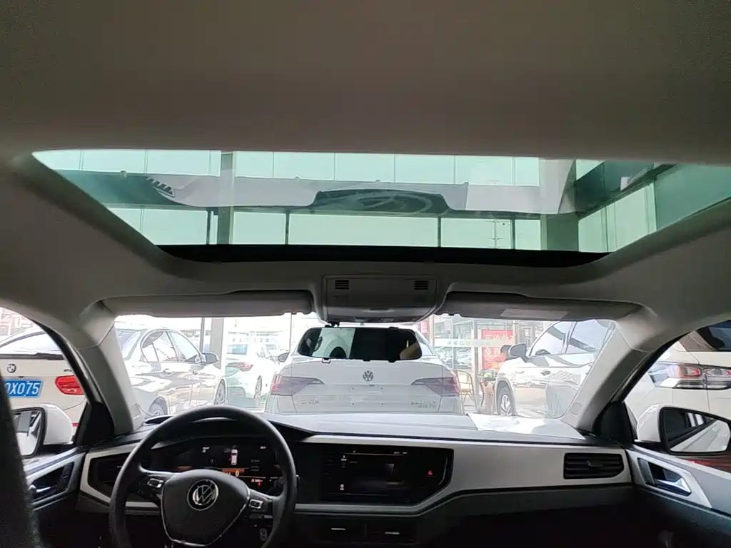 Volkswagen Polo — миниатюра 18