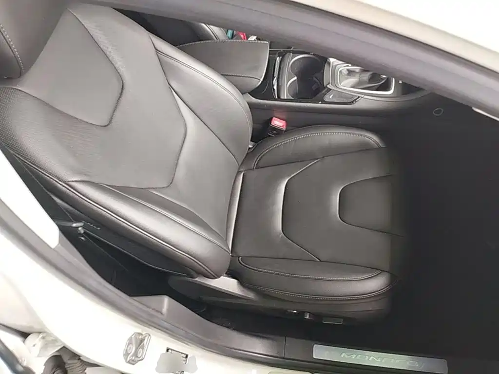 Ford Mondeo — миниатюра 25