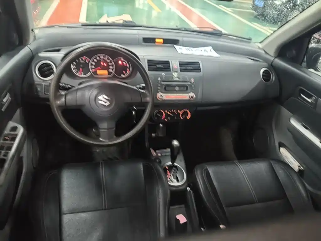 Suzuki Swift — миниатюра 10