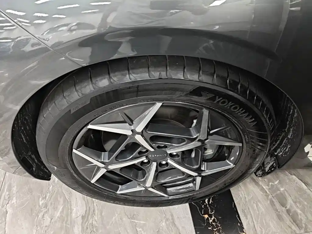 Lynk & Co Z10 — миниатюра 23