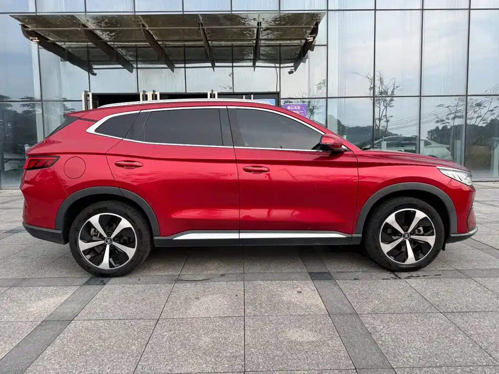 BYD PLUS New Energy — миниатюра 7
