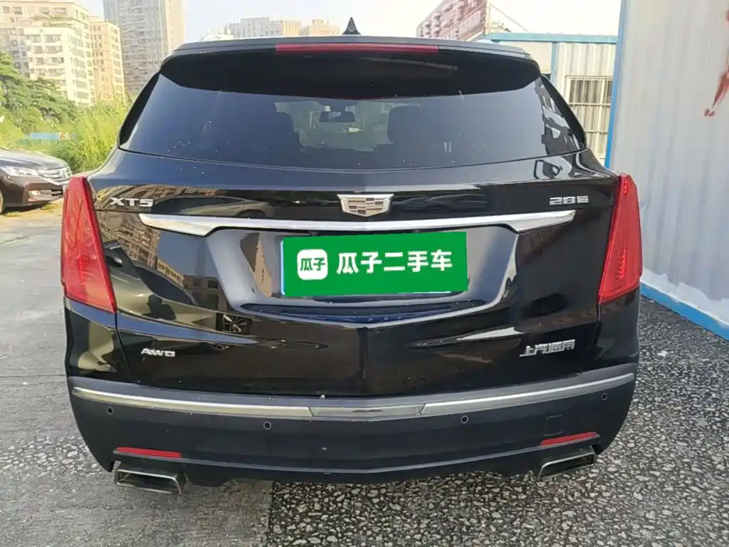 Cadillac XT5 — миниатюра 6