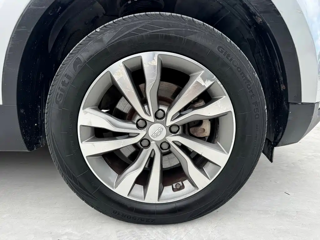 Geely Boyue — миниатюра 20