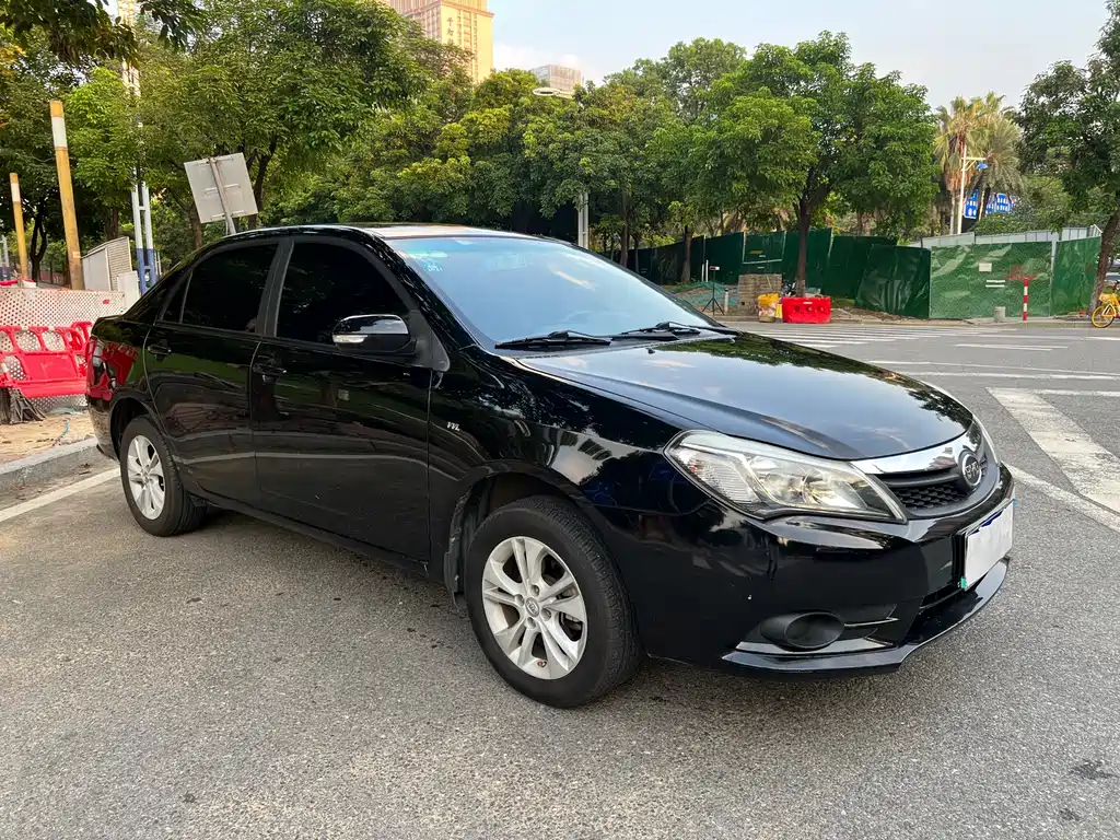 BYD F3 — миниатюра 3