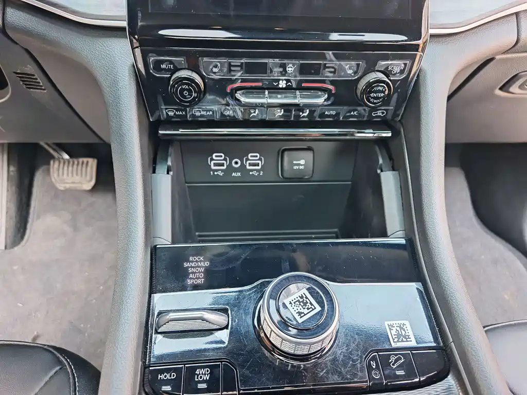 JEEP GRAND CHEROKEE 4XE