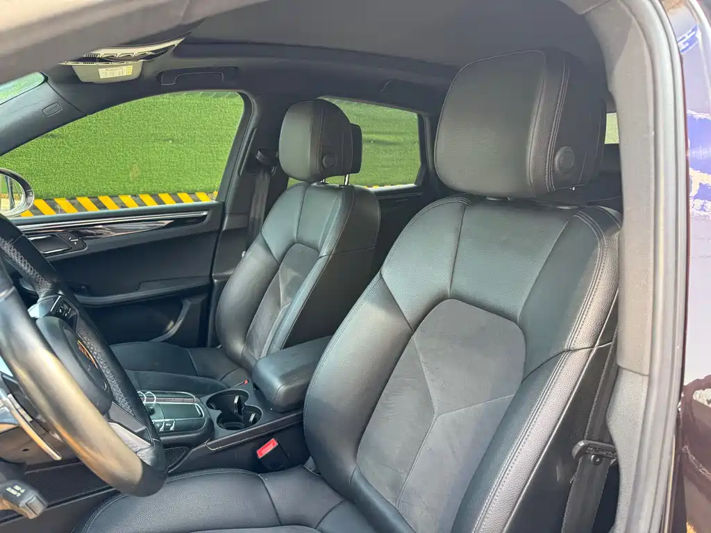 Porsche Macan 2017 Macan S 3.0T