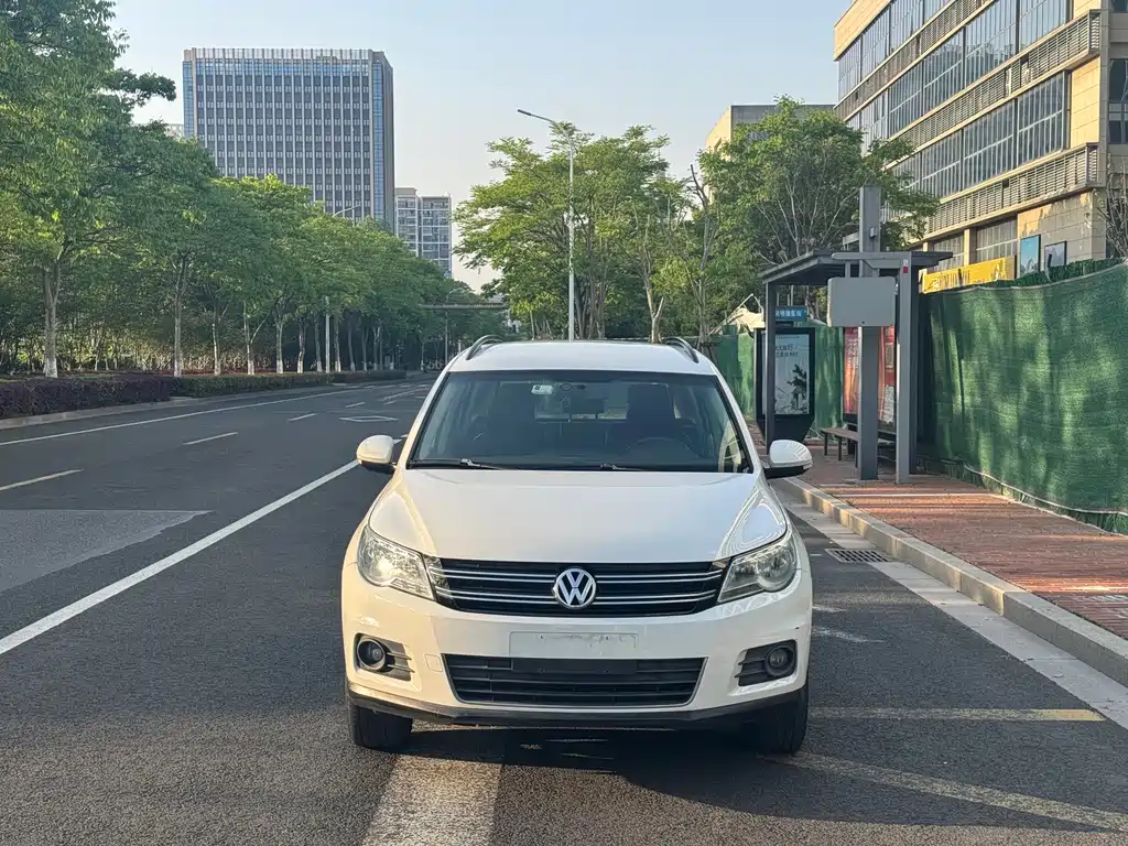 Volkswagen Tiguan — миниатюра 2