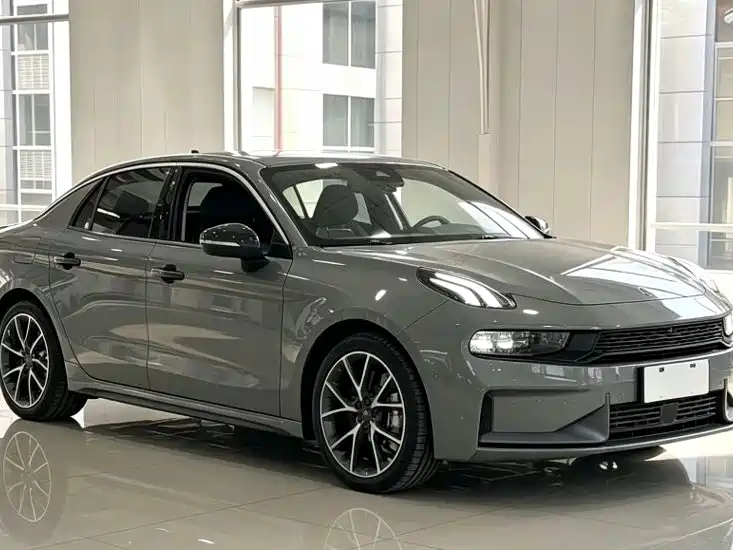 Lynk & Co 03 — миниатюра 3