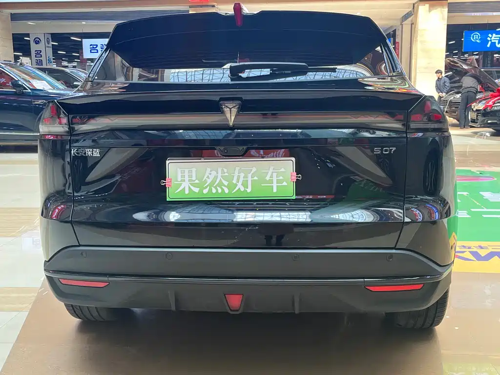 Changan Deepal DARK BLUE S07