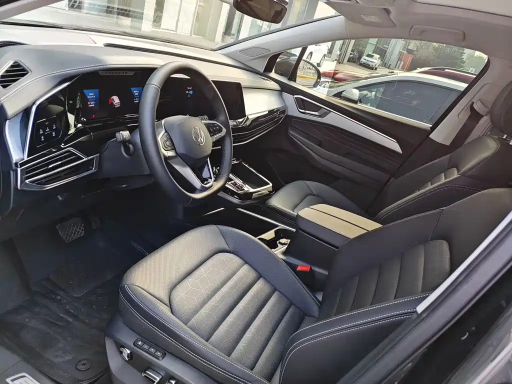 Volkswagen Talagon — миниатюра 6
