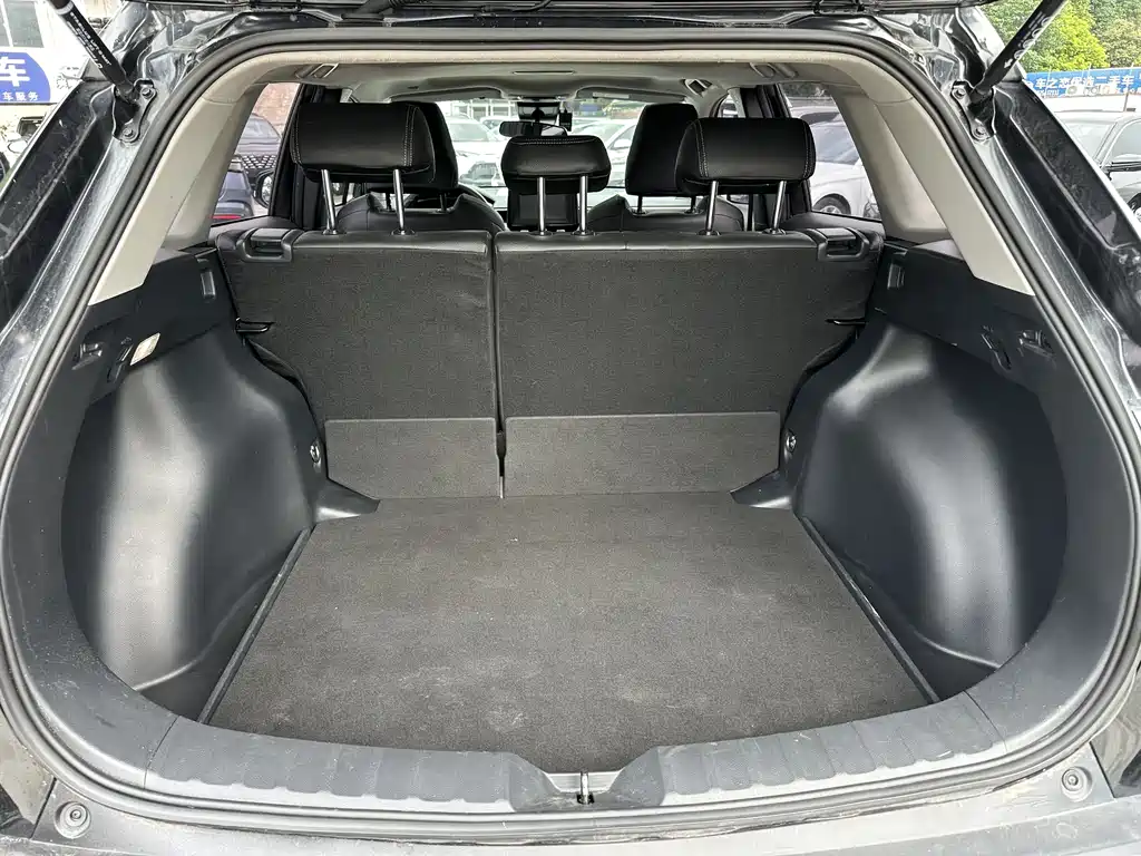 Toyota Frontlander 2023 2.0L CVT Lead