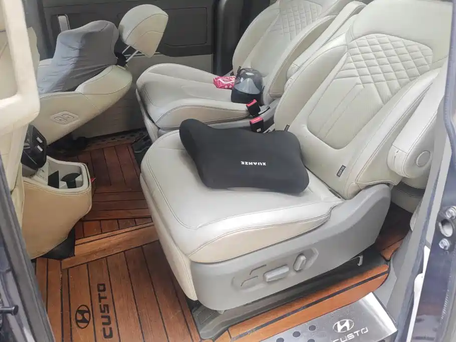 Hyundai Custo — миниатюра 11