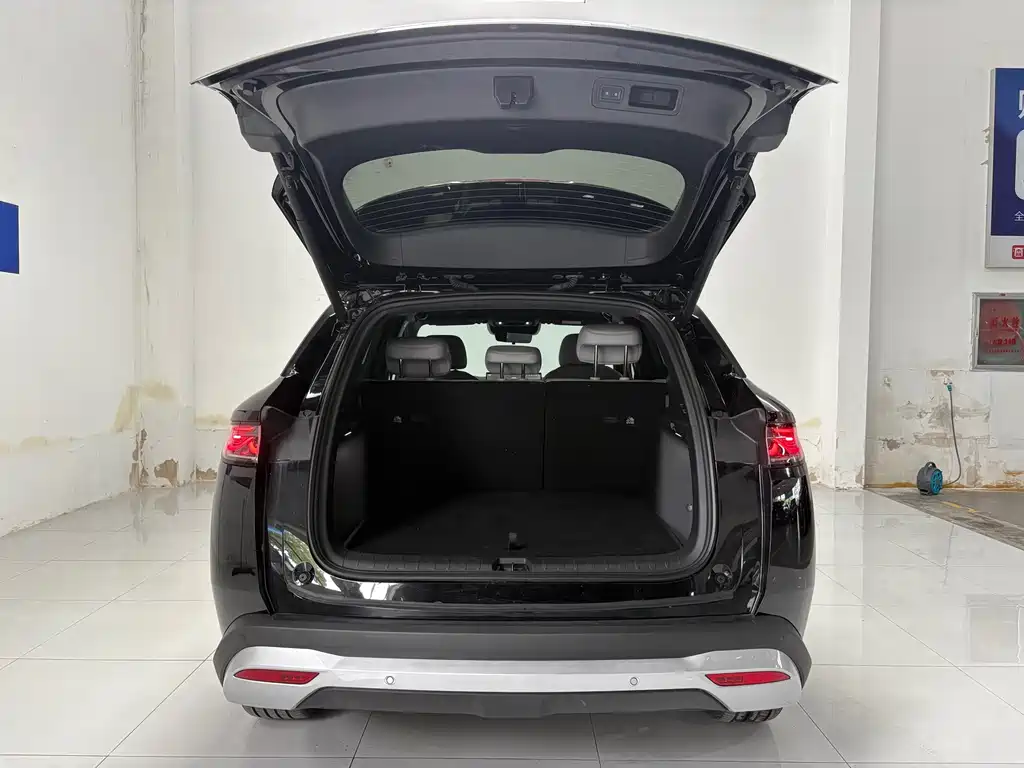BYD Song Ultra — миниатюра 20