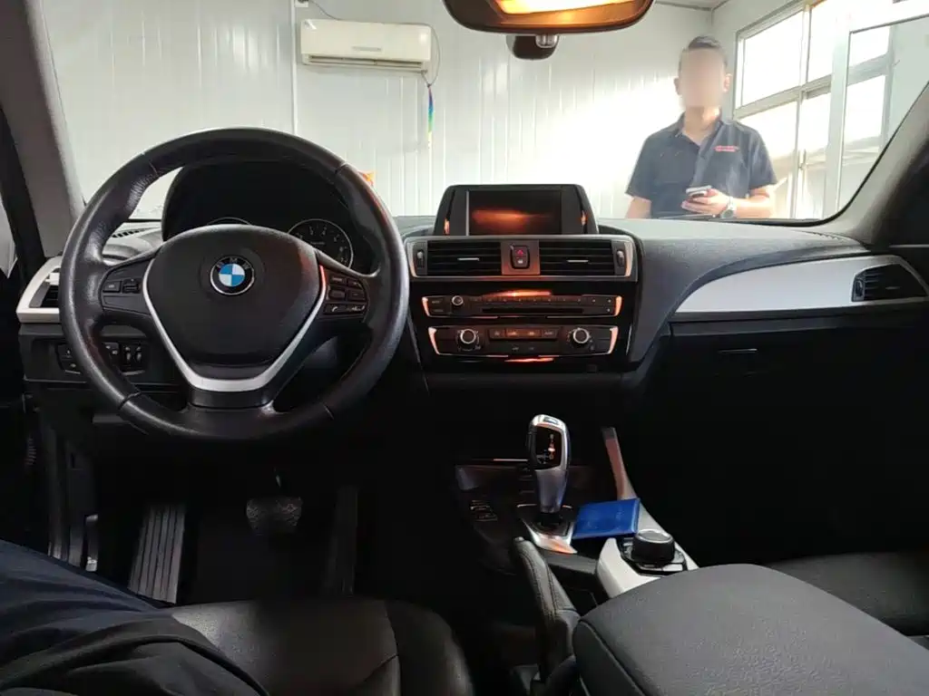 BMW 2 Series (Import) — миниатюра 10