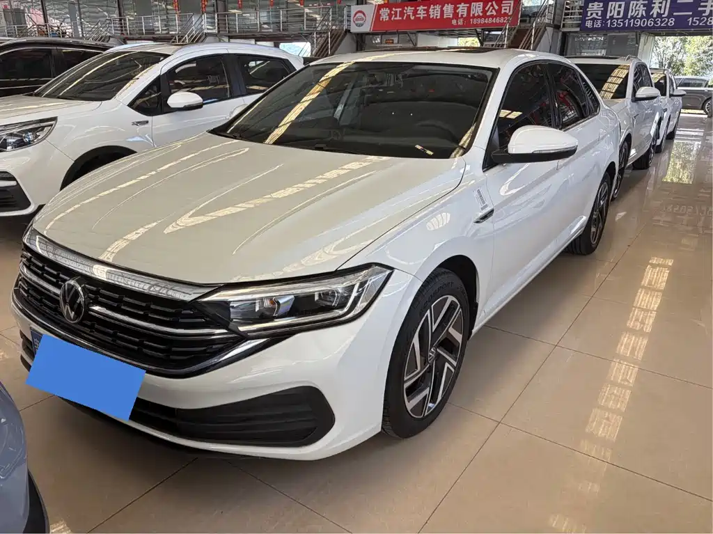 Volkswagen Sagitar 2024