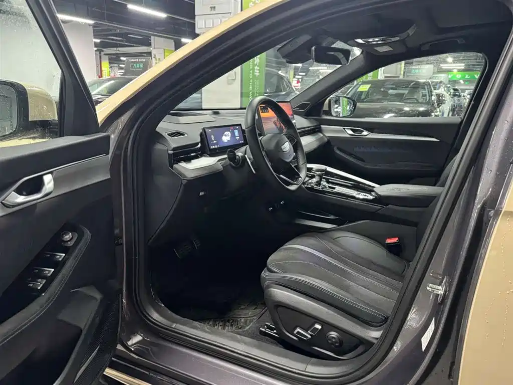 Geely Preface 2025 2.0TD