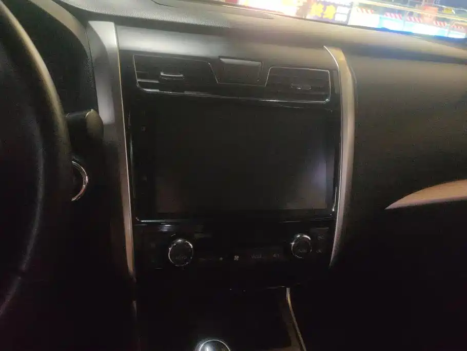 Nissan Teana — миниатюра 13