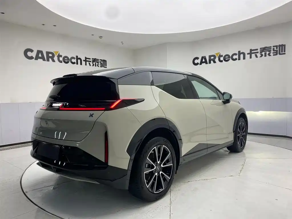 Zeekr X 2025 мест