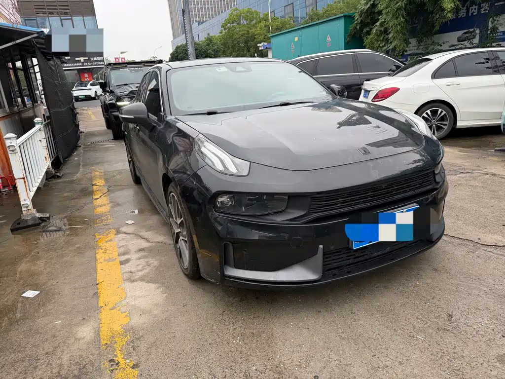 Lynk & Co 03 — миниатюра 3