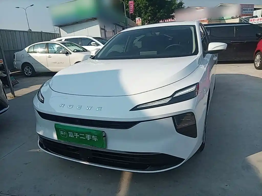 Roewe Young Wai D6 — миниатюра 3