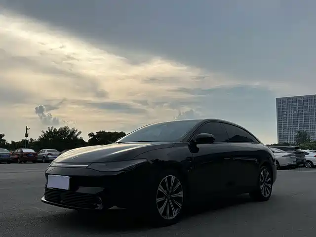 Leapmotor C01