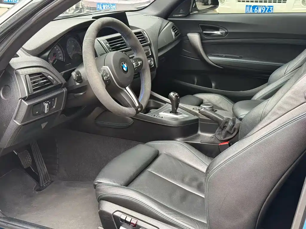 BMW M2 — миниатюра 5