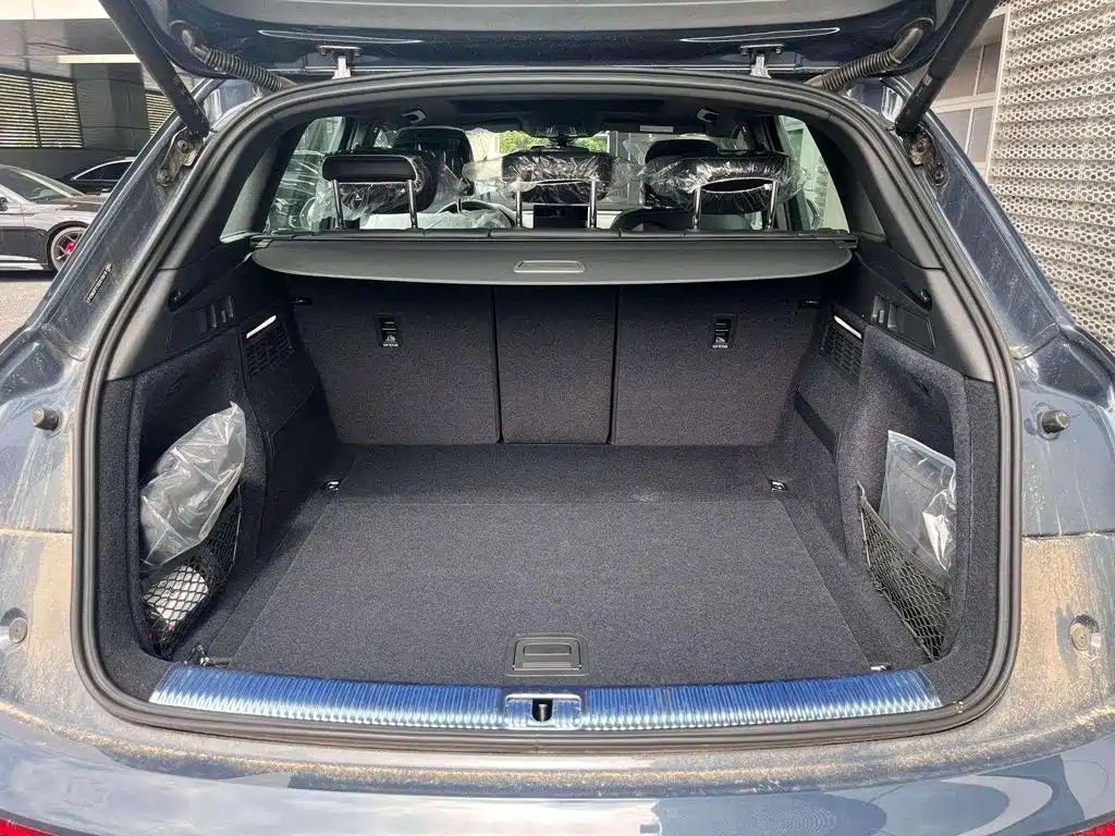Audi Q5L — миниатюра 14