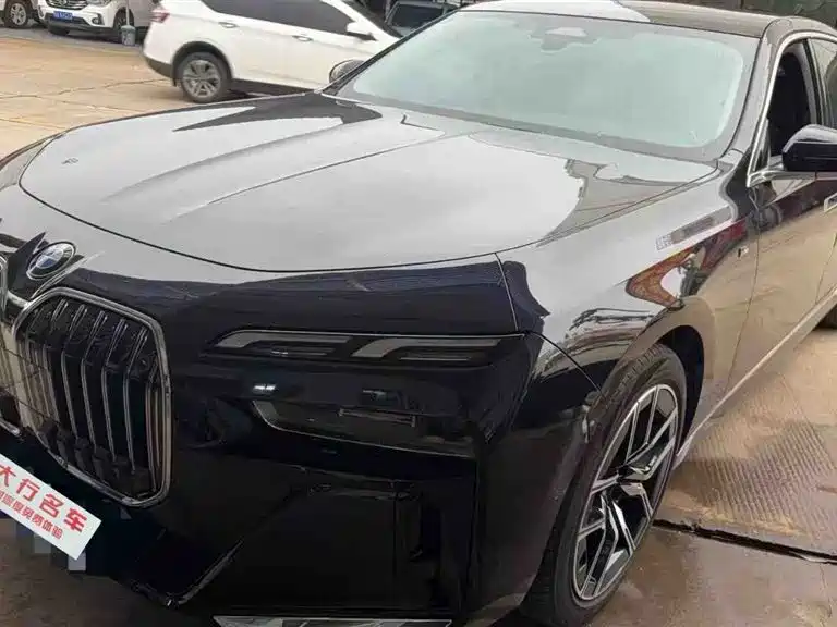 BMW 7 Series 2024
