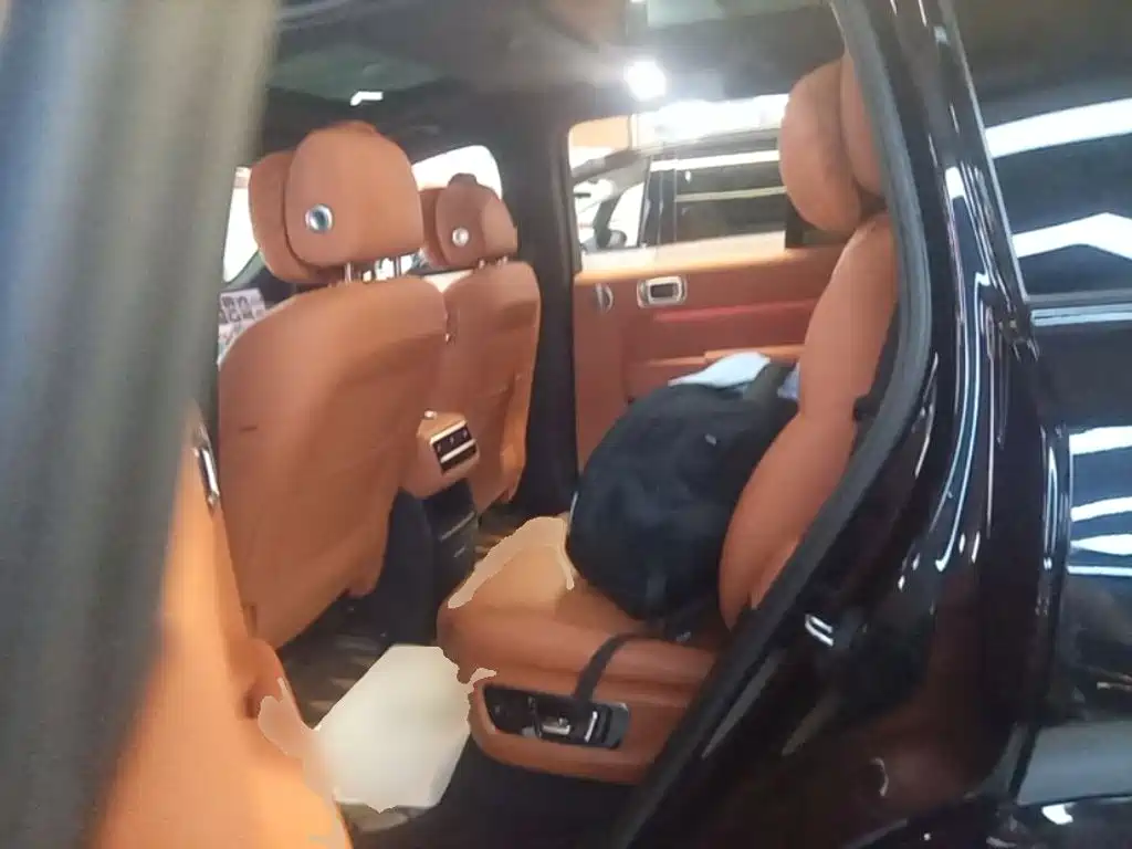 Li Auto Li L8 — миниатюра 17