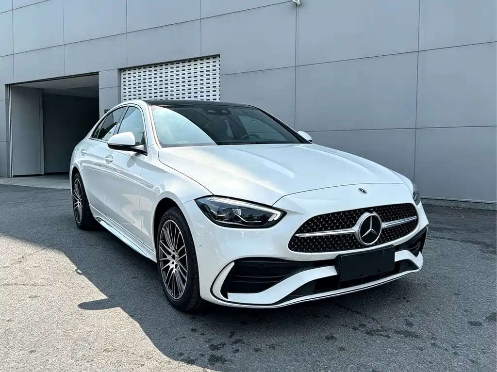 Mercedes-Benz C-Class — миниатюра 4