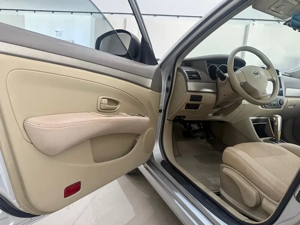 Nissan Sylphy — миниатюра 4