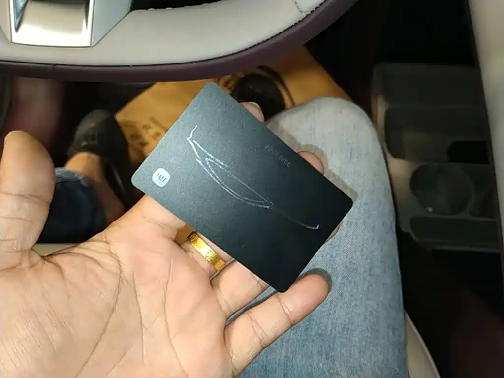 Xiaomi YU7 — миниатюра 9