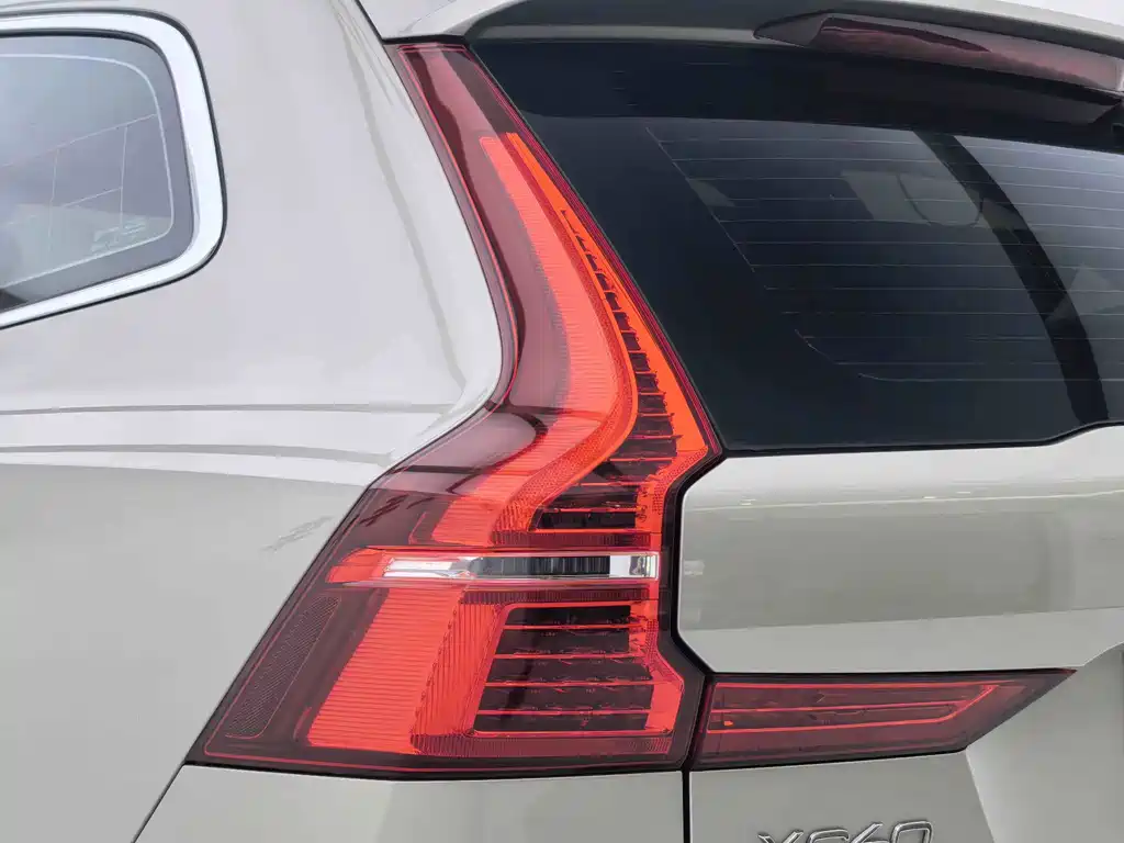Volvo XC60 — миниатюра 24