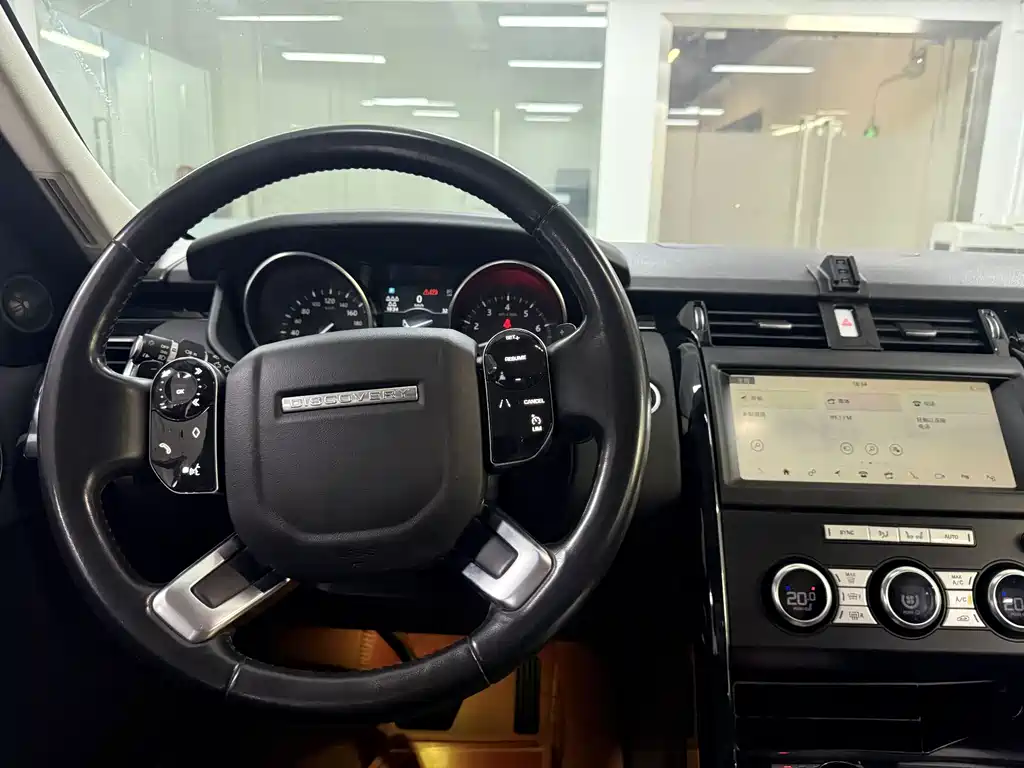 Land Rover Discovery — миниатюра 17