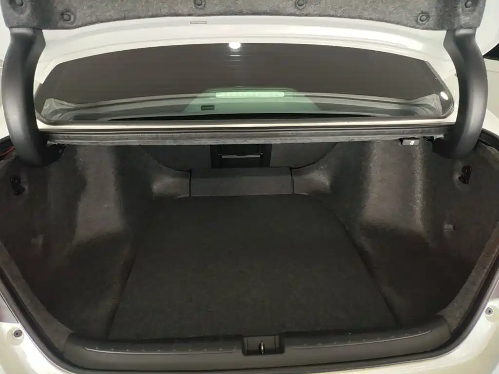 Honda Accord — миниатюра 19