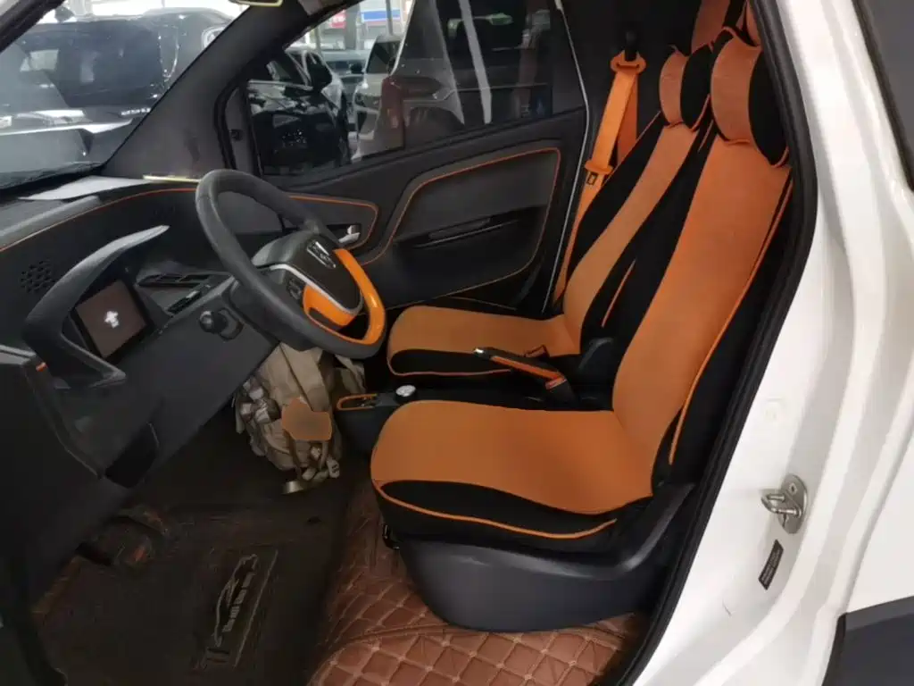 Baojun E100 — миниатюра 15