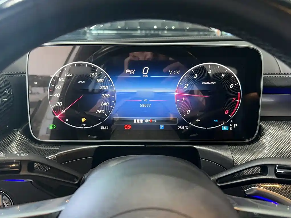 Mercedes-Benz C-Class — миниатюра 18