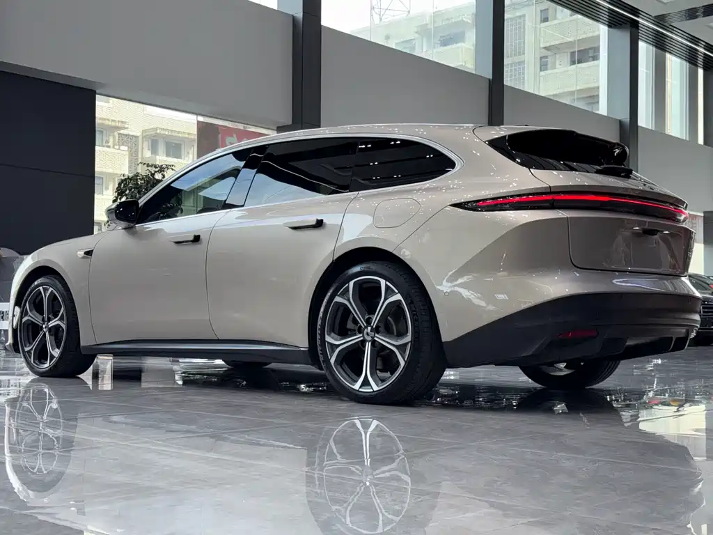 NIO ET5T 2024 75kWh Touring