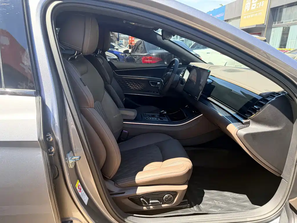 BYD Han — миниатюра 9
