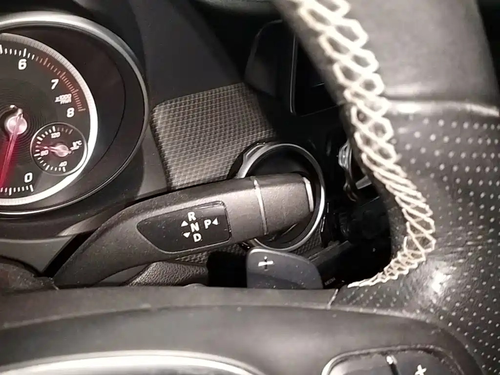 Mercedes-Benz GLA — миниатюра 14