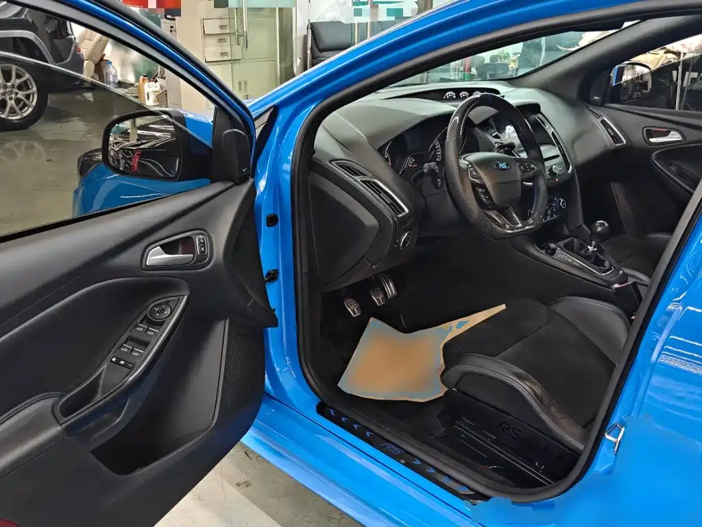 Ford Focus (Import) — миниатюра 16