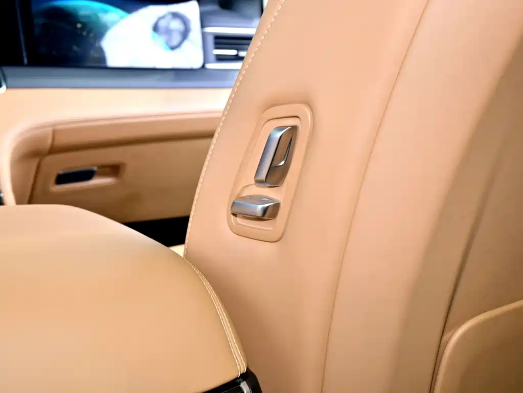 Li Auto Li ONE — миниатюра 20