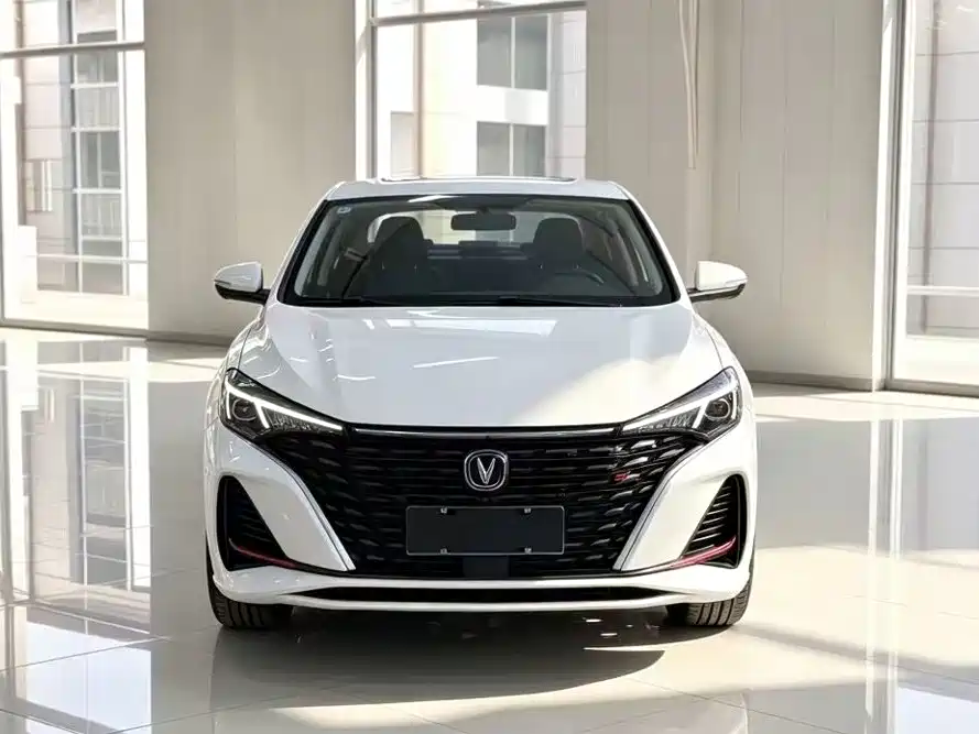 Changan Eado — миниатюра 2