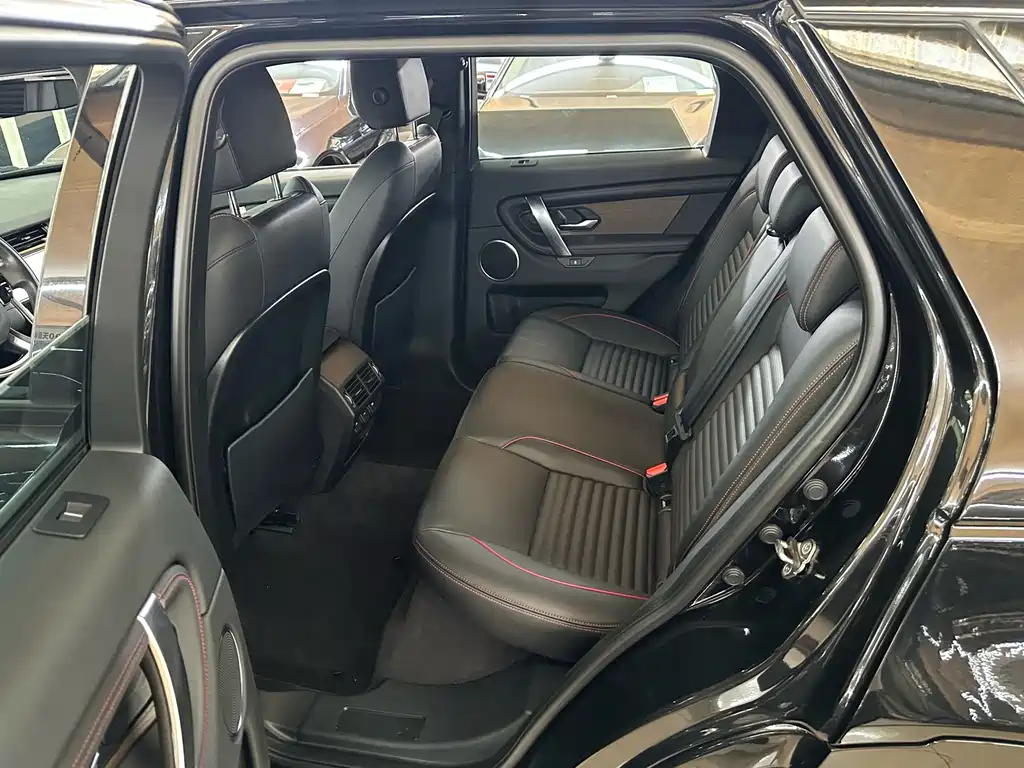 Land Rover Discovery Sport — миниатюра 8