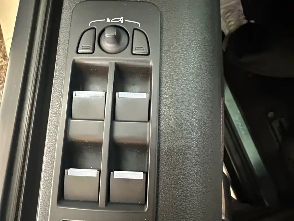 Land Rover Discovery Sport — миниатюра 15
