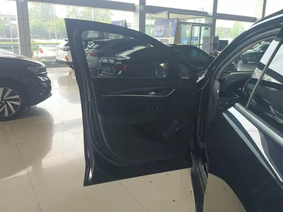 Buick Enclave — миниатюра 7