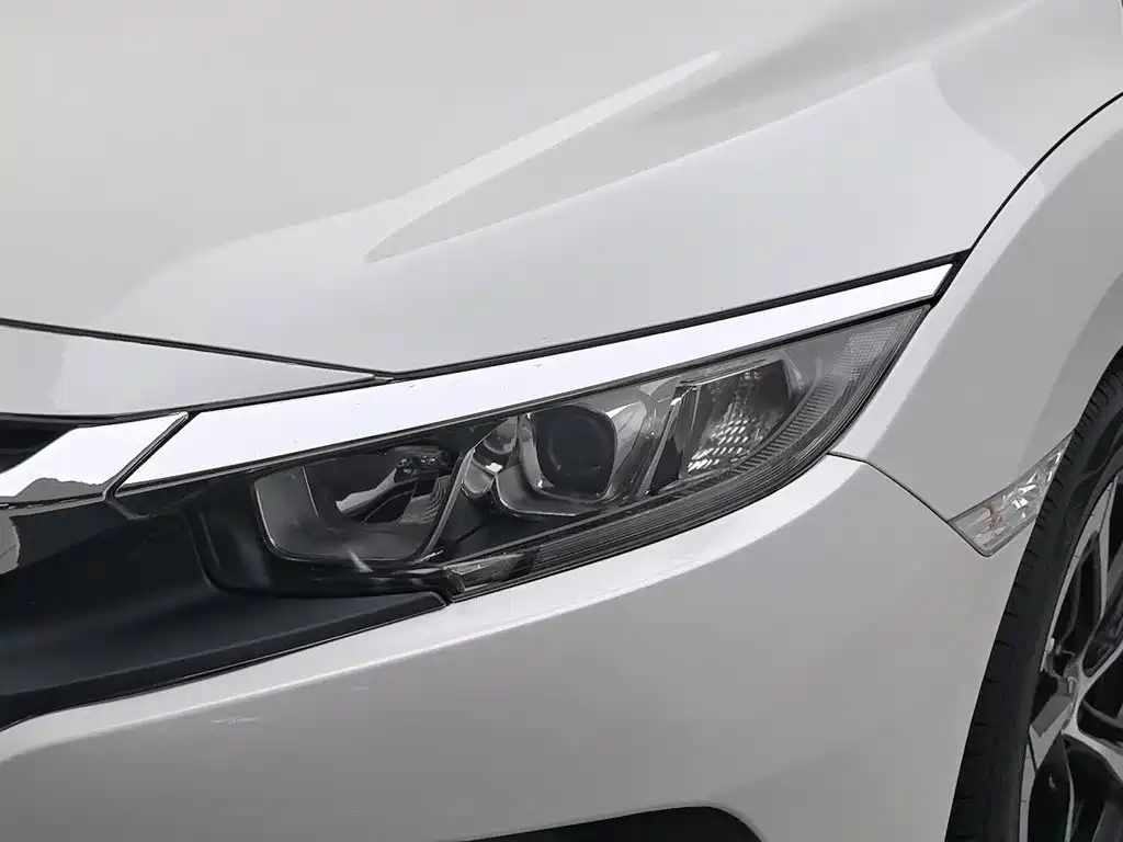 Honda Civic — миниатюра 7