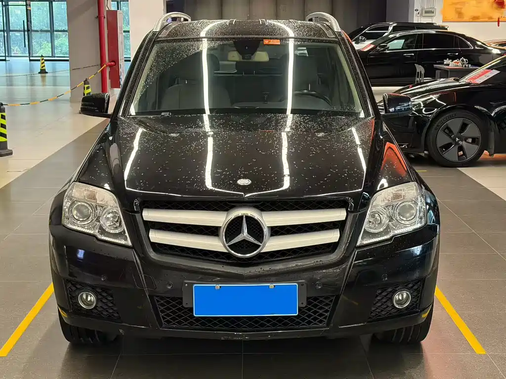 Mercedes-Benz GLK-Class (Import) — миниатюра 2