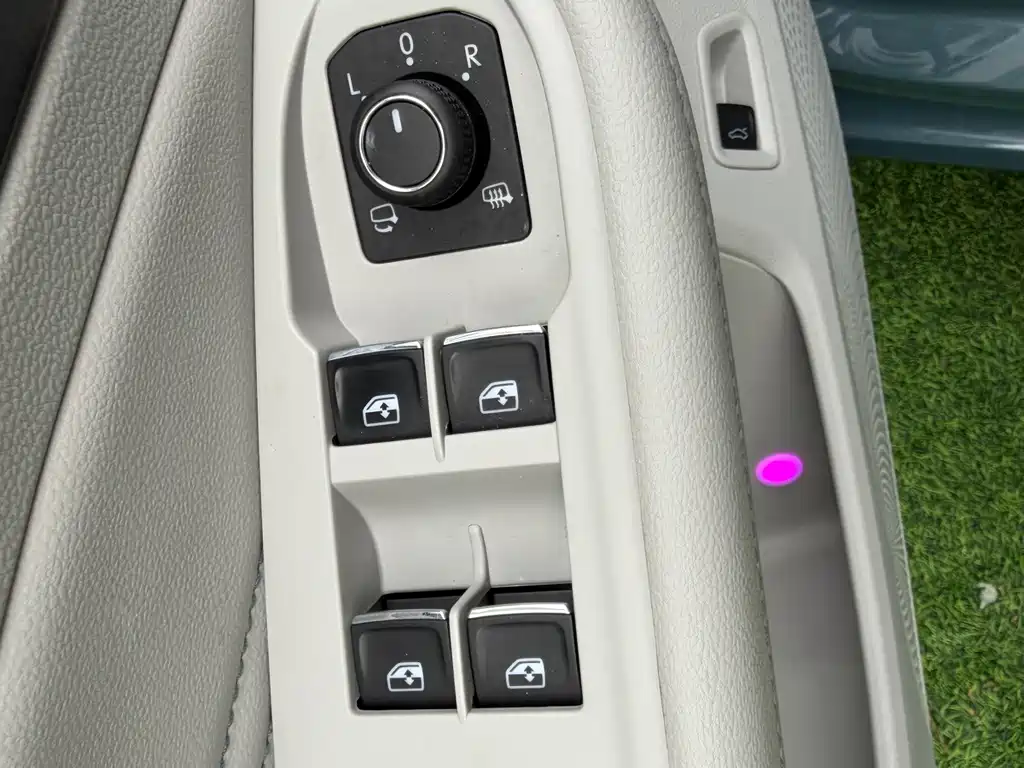 Volkswagen Lamando — миниатюра 16